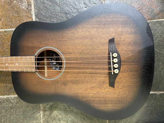 Vintage VCB440WK Acoustic Bass